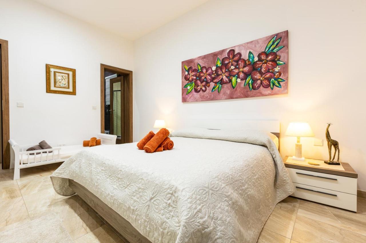 Valletta Large 3 Bedroom المظهر الخارجي الصورة