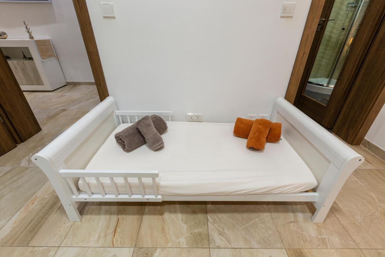 Valletta Large 3 Bedroom المظهر الخارجي الصورة