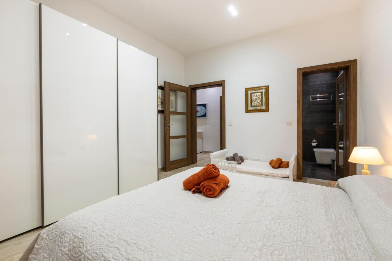 Valletta Large 3 Bedroom المظهر الخارجي الصورة